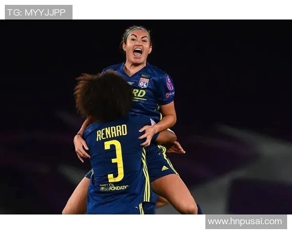 曼联青训全面崛起梯队夺冠女足冲击欧冠一线队持续磨练展现新希望